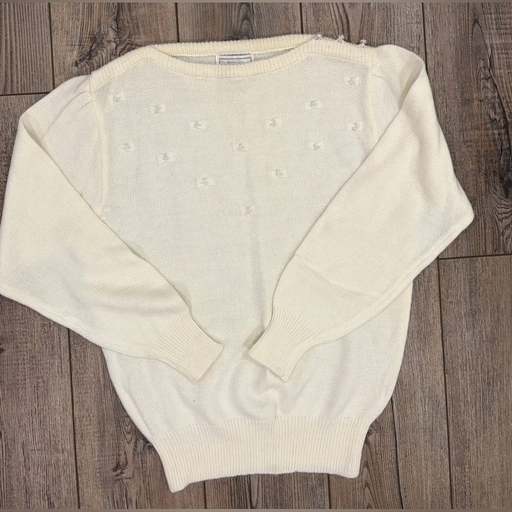Vintage Eaton Cream Bow Embellished Sweater | Pearl Detail | Women’s M - Picture 2 of 10